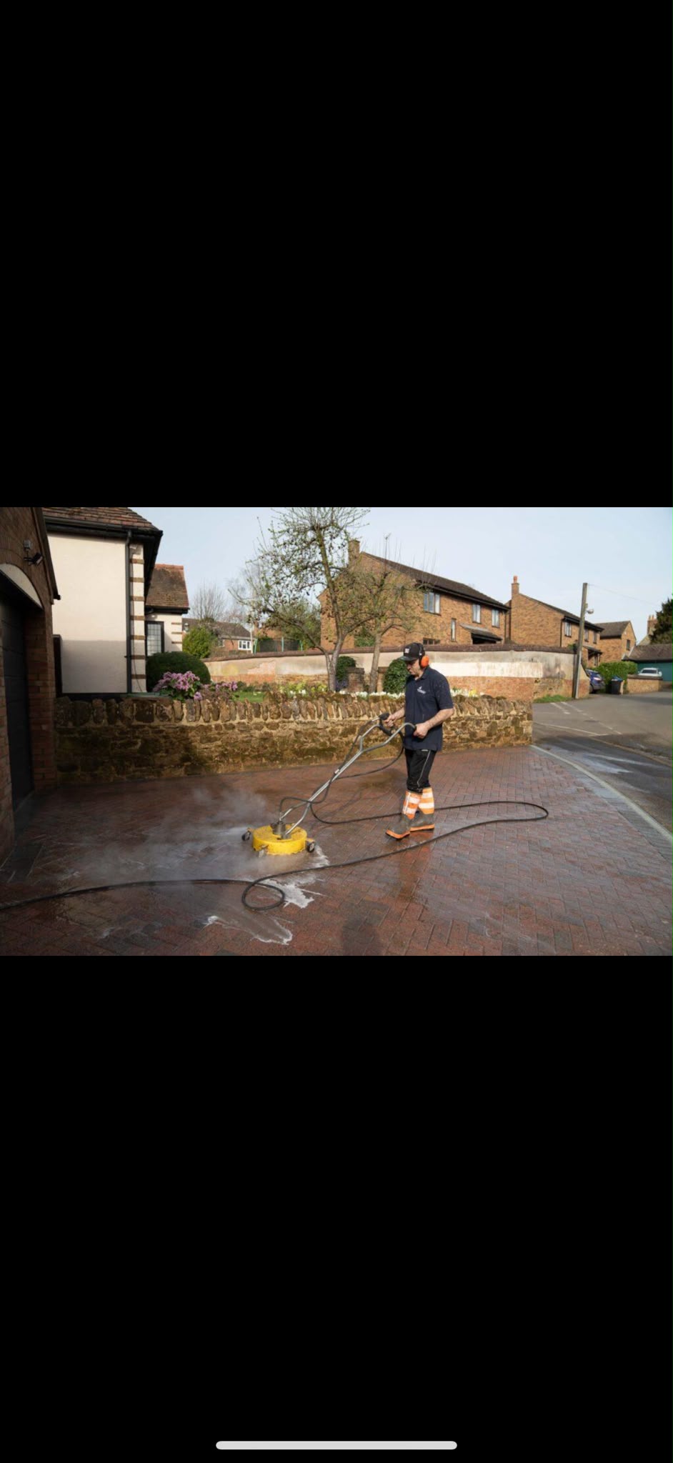 Exterior driveway, roof or patio cleaning, project image 4