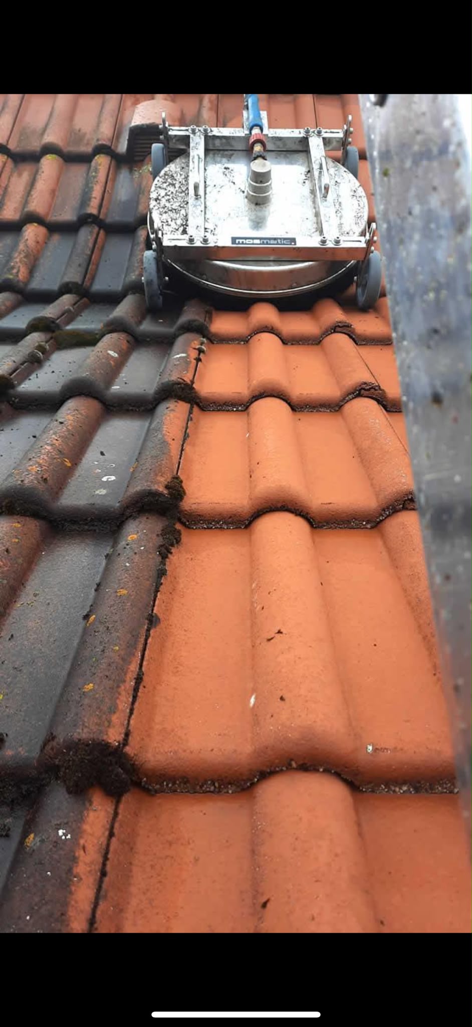 Exterior driveway, roof or patio cleaning, project image 12